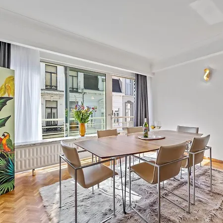 & Luminous Appartamento Anversa